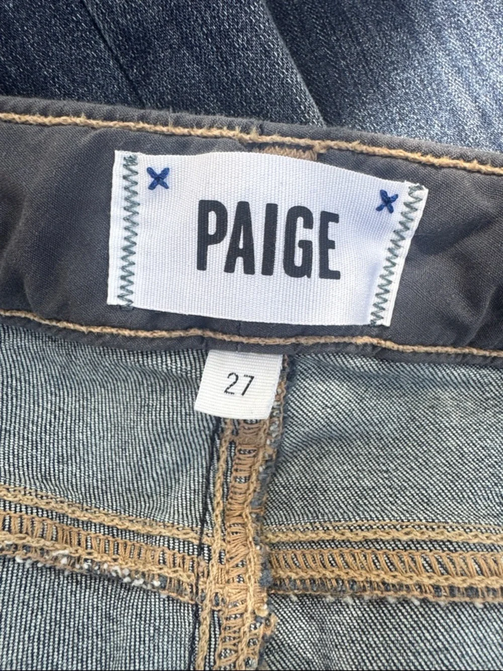 PAIGE High Rise Bell Canyon Flare Jeans Silas Destructed Size 27